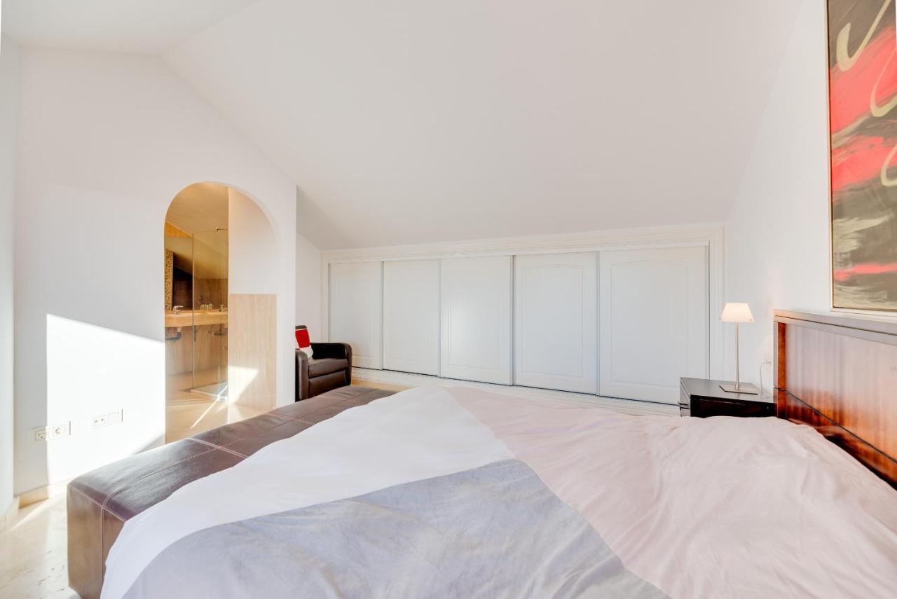 Penthouse In Elviria Marbellac